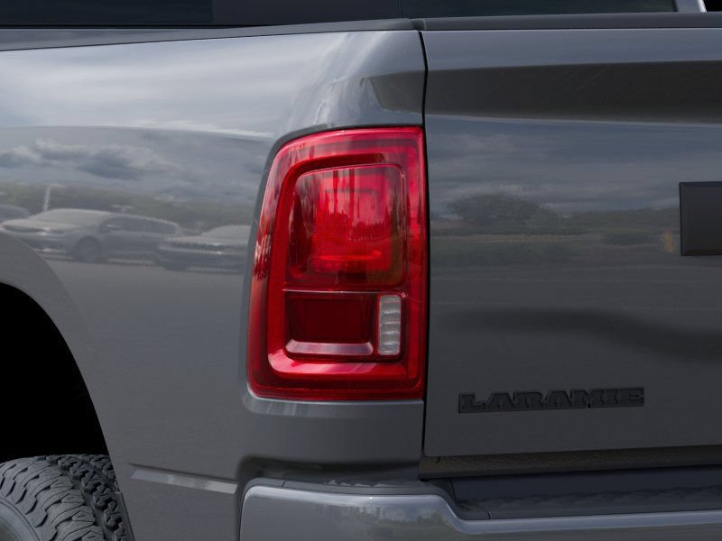 New 2026 RAM 2500 Laramie w/ Night Edition AWD/4WD image 9