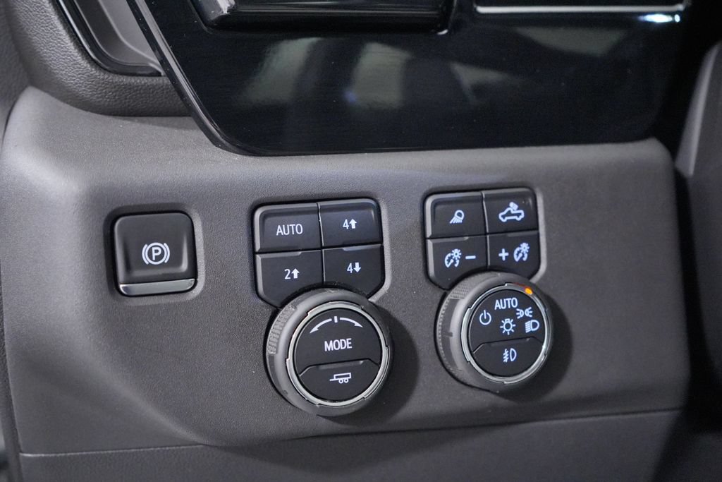 Used 2025 Chevrolet Silverado 1500 ZR2 AWD/4WD image 20