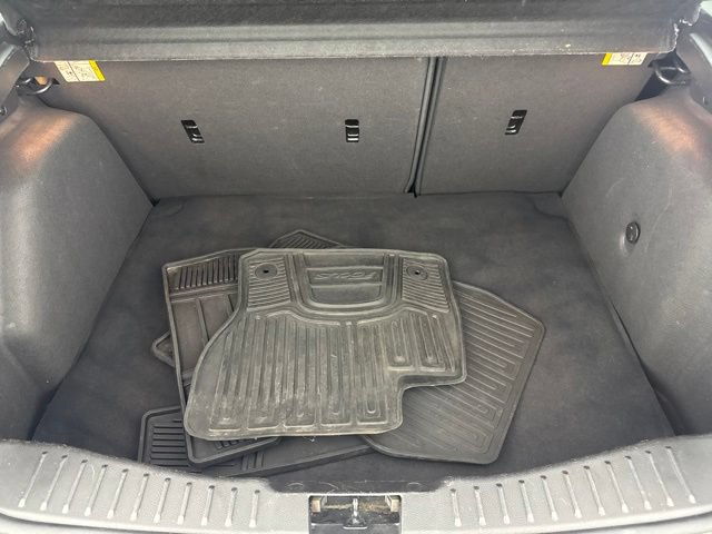 Used 2014 Ford Focus SE FWD image 25