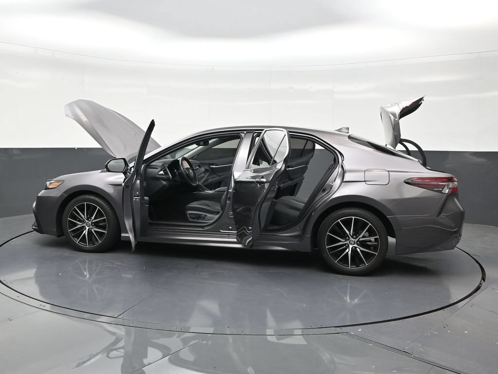 Used 2023 Toyota Camry SE w/ Convenience Package FWD image 30