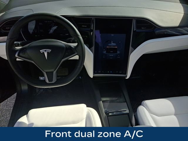 Used 2020 Tesla Model X Long Range image 3
