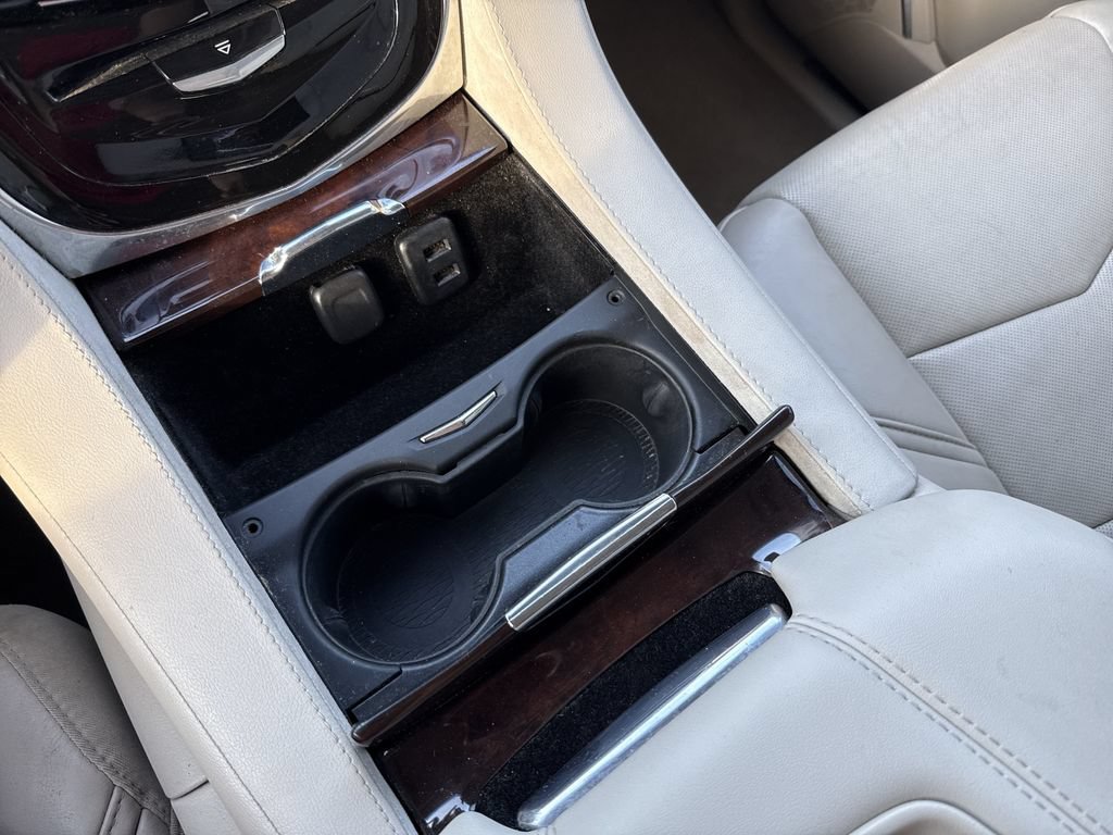 Used 2016 Cadillac Escalade ESV Luxury RWD image 23