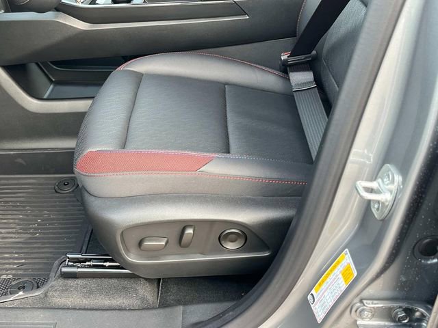 New 2026 Chevrolet Equinox RS w/ Convenience Package III image 23