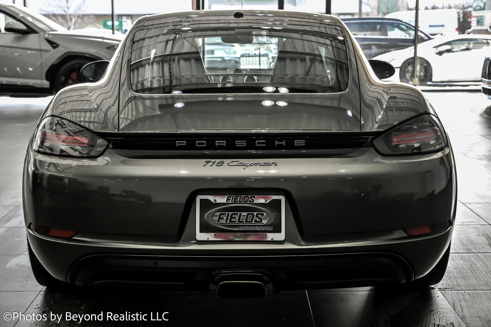 Used 2023 Porsche 718 Cayman T w/ Sport Chrono Package image 8