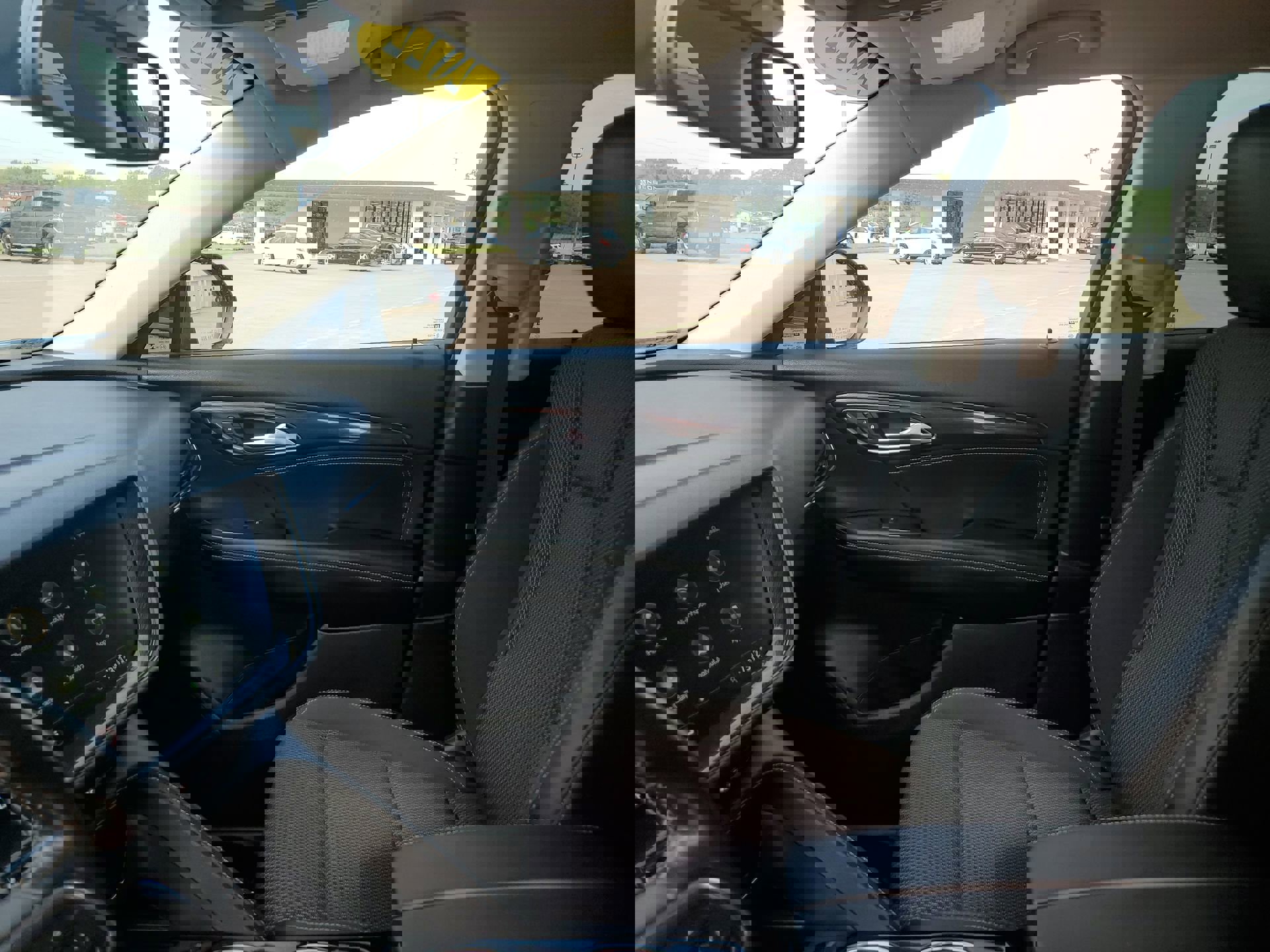 Certified 2022 Buick Envision Preferred image 26