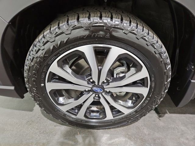 Used 2021 Subaru Forester Limited image 11