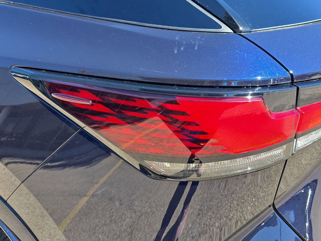 Used 2024 Lexus RX 350 w/ Convenience Package image 32