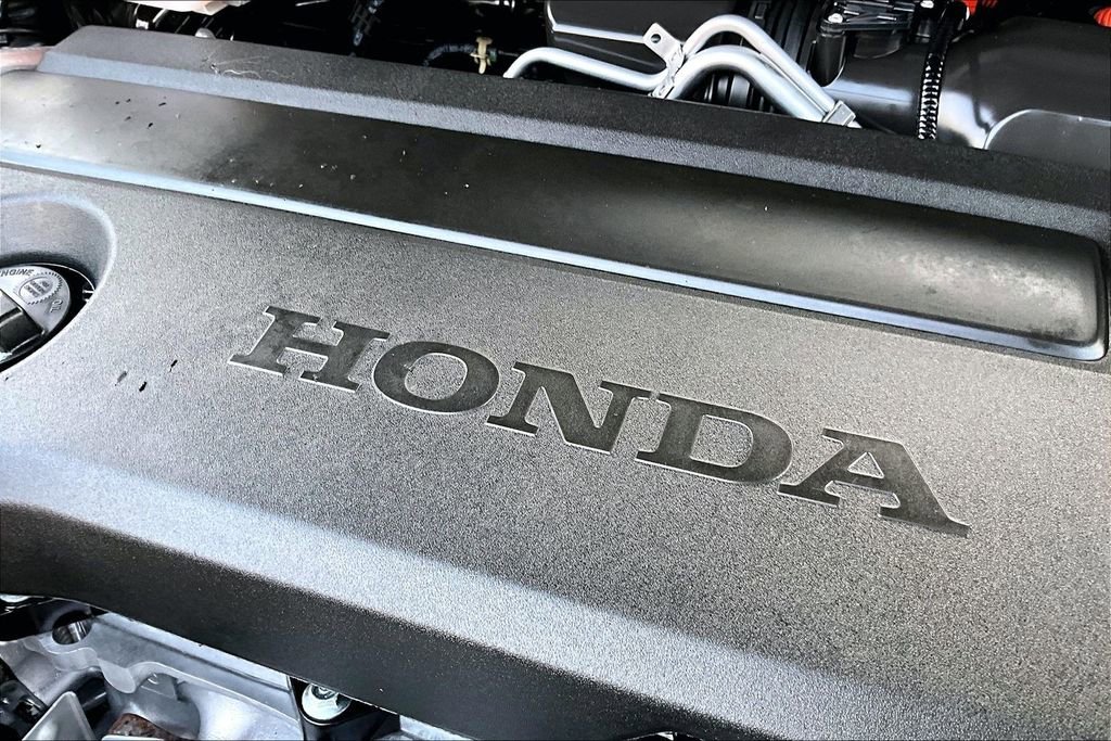 Certified 2025 Honda CR-V Sport-L image 30