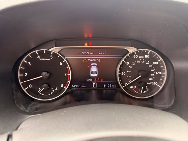 Used 2025 Nissan Altima 2.5 SV FWD image 24