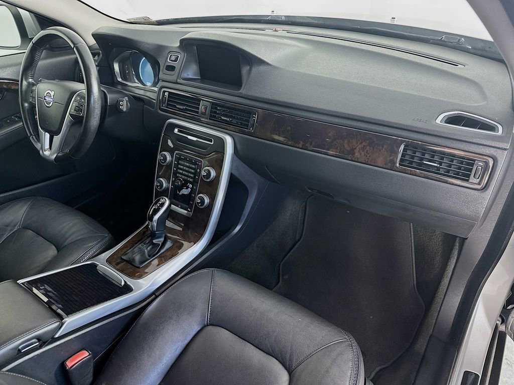 Used 2016 Volvo XC70 T5 Premier image 31