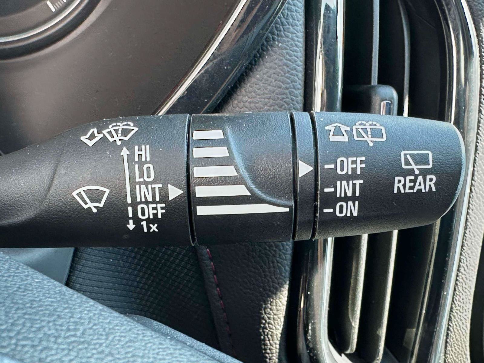Used 2024 Chevrolet Equinox RS w/ LPO, Floor Liner Package AWD/4WD image 22