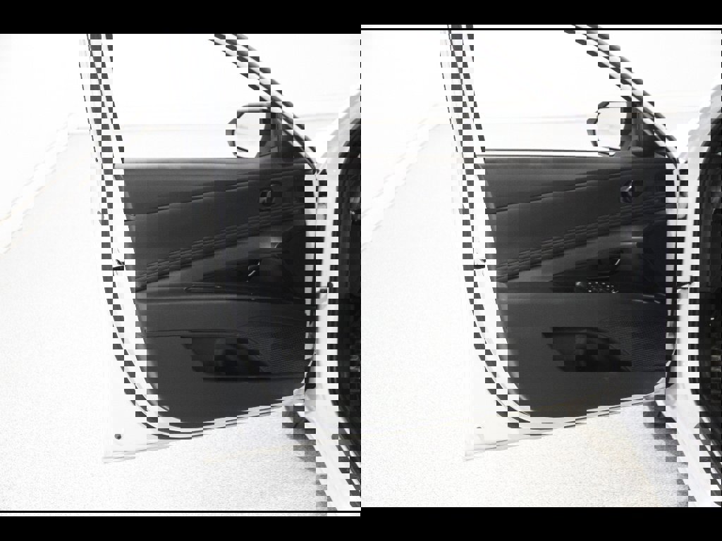 Certified 2025 Hyundai Elantra Sport image 4