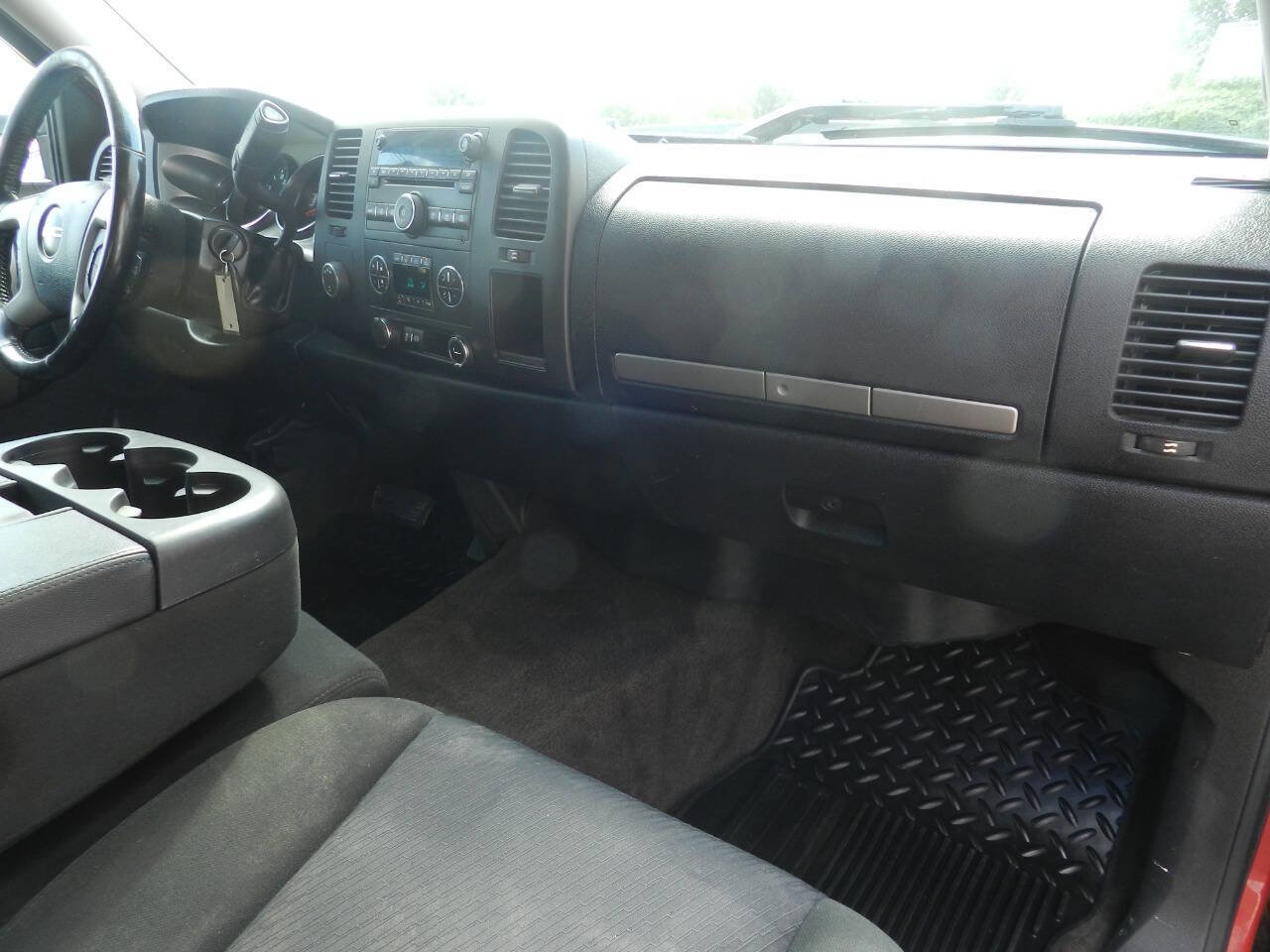 Used 2012 GMC Sierra 2500 SLE w/ SLE Preferred Package image 13