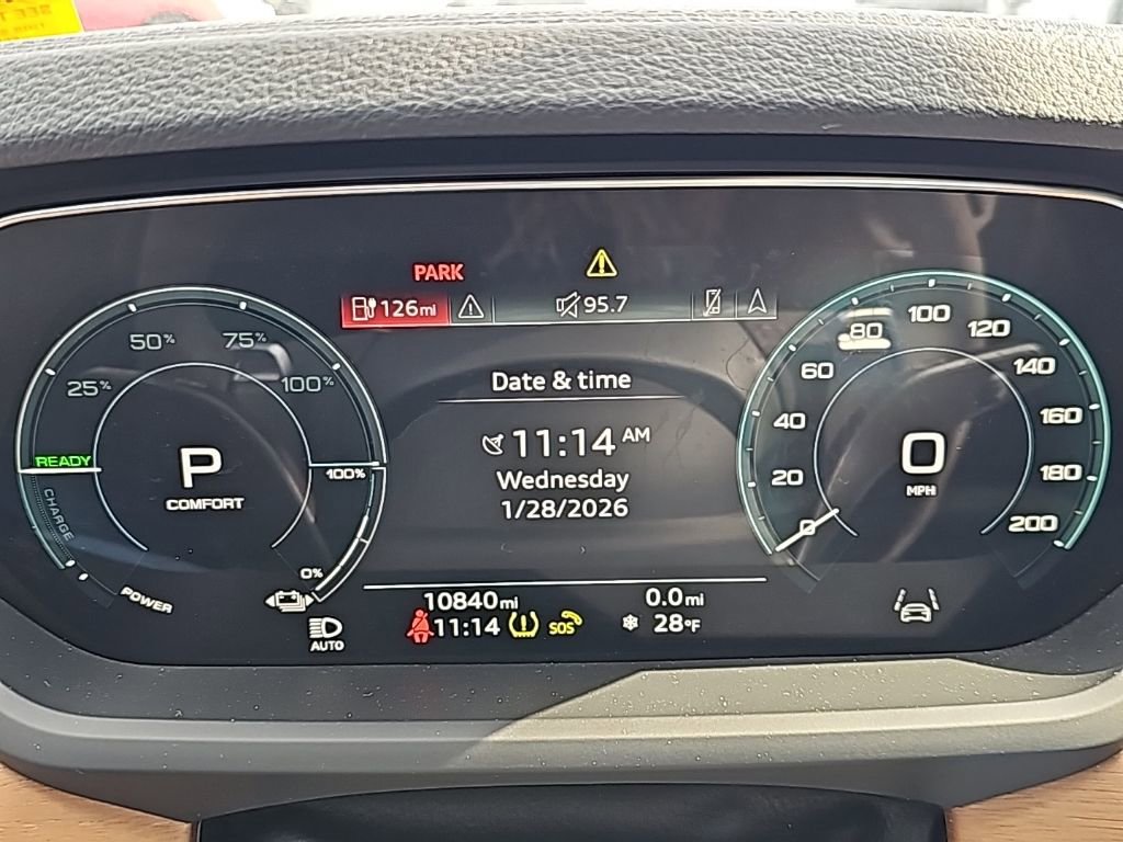 Used 2023 Audi e-tron GT Prestige w/ Prestige Package image 17