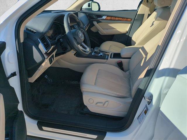 Used 2018 Audi Q5 2.0T Premium Plus w/ Premium Plus Package AWD/4WD image 17