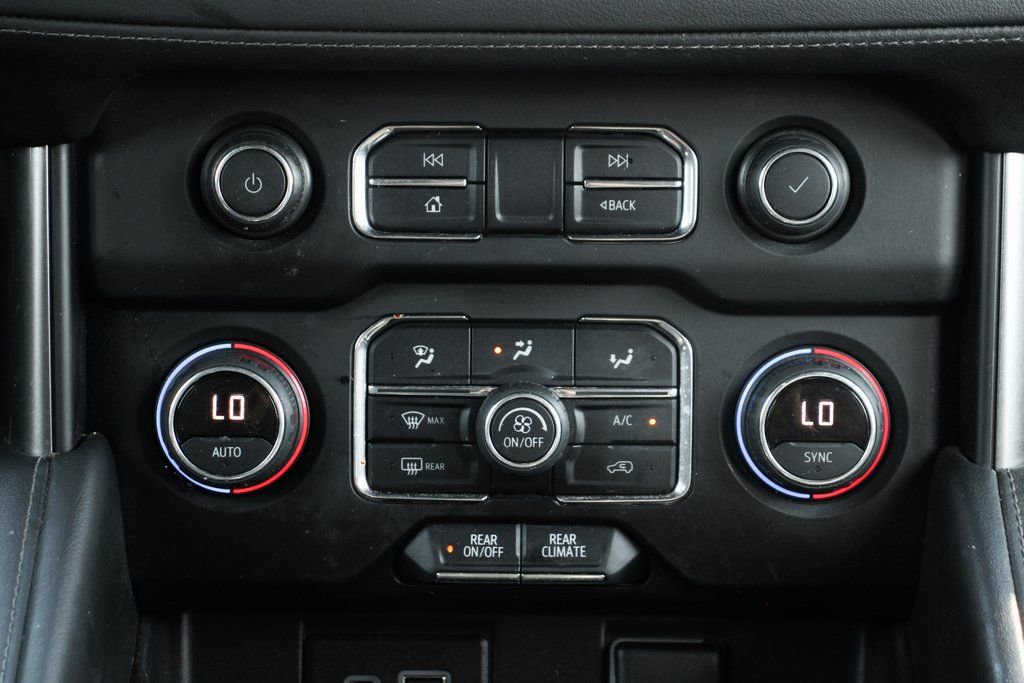 Used 2021 Chevrolet Suburban LS w/ Driver Alert Package image 30