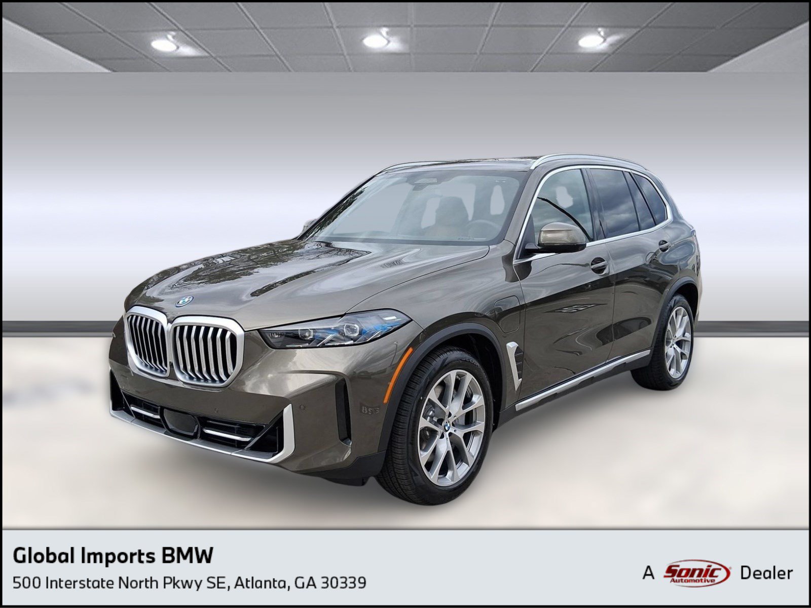 Used 2026 BMW X5 xDrive50e w/ Executive Package AWD/4WD image 1