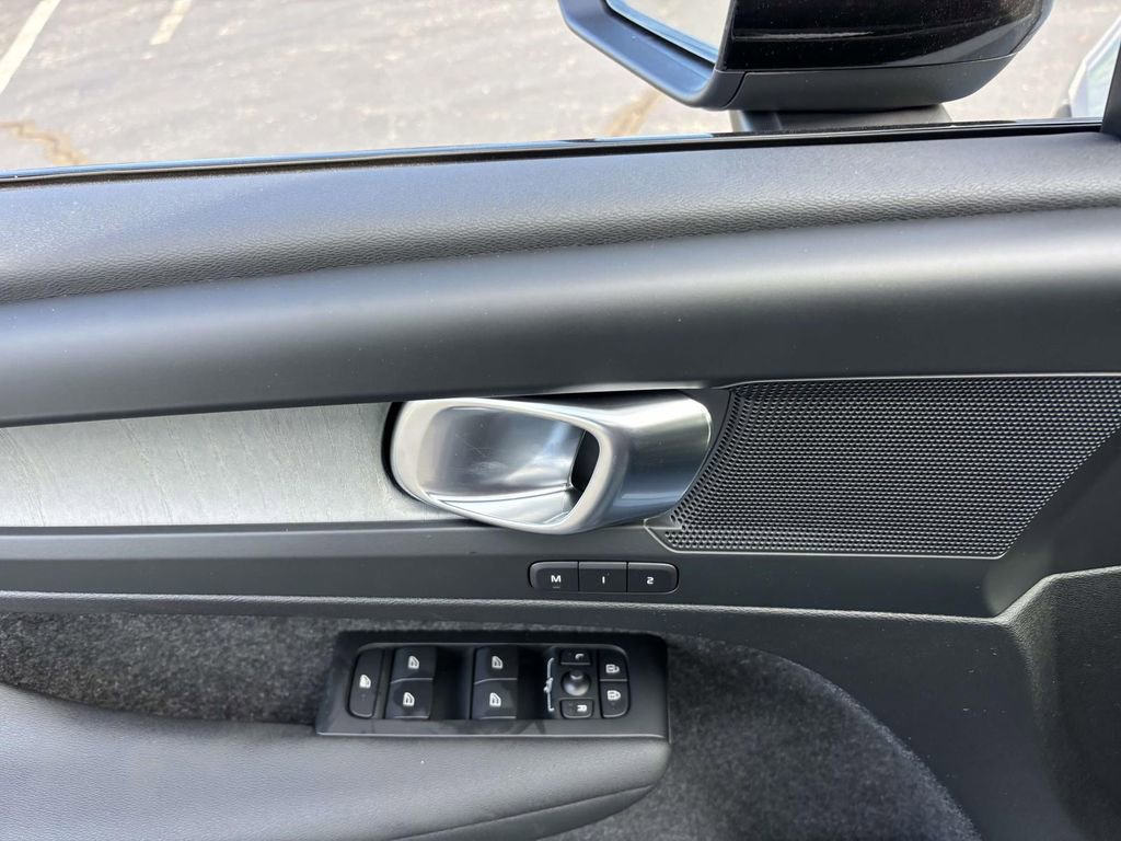 New 2026 Volvo XC40 B5 Plus w/ Protection Package Premier image 12