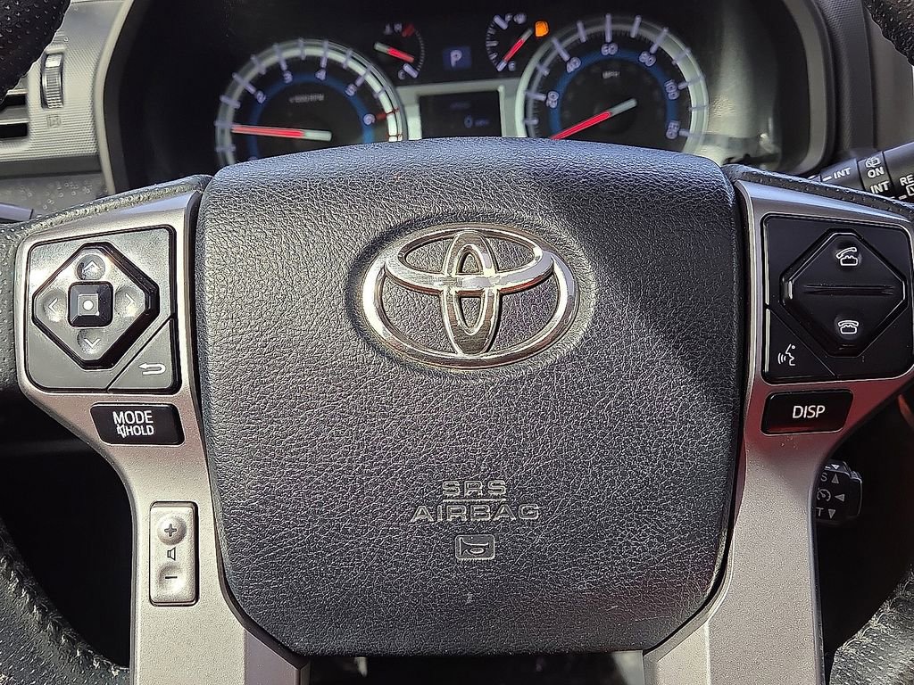 Used 2014 Toyota 4Runner Limited image 30