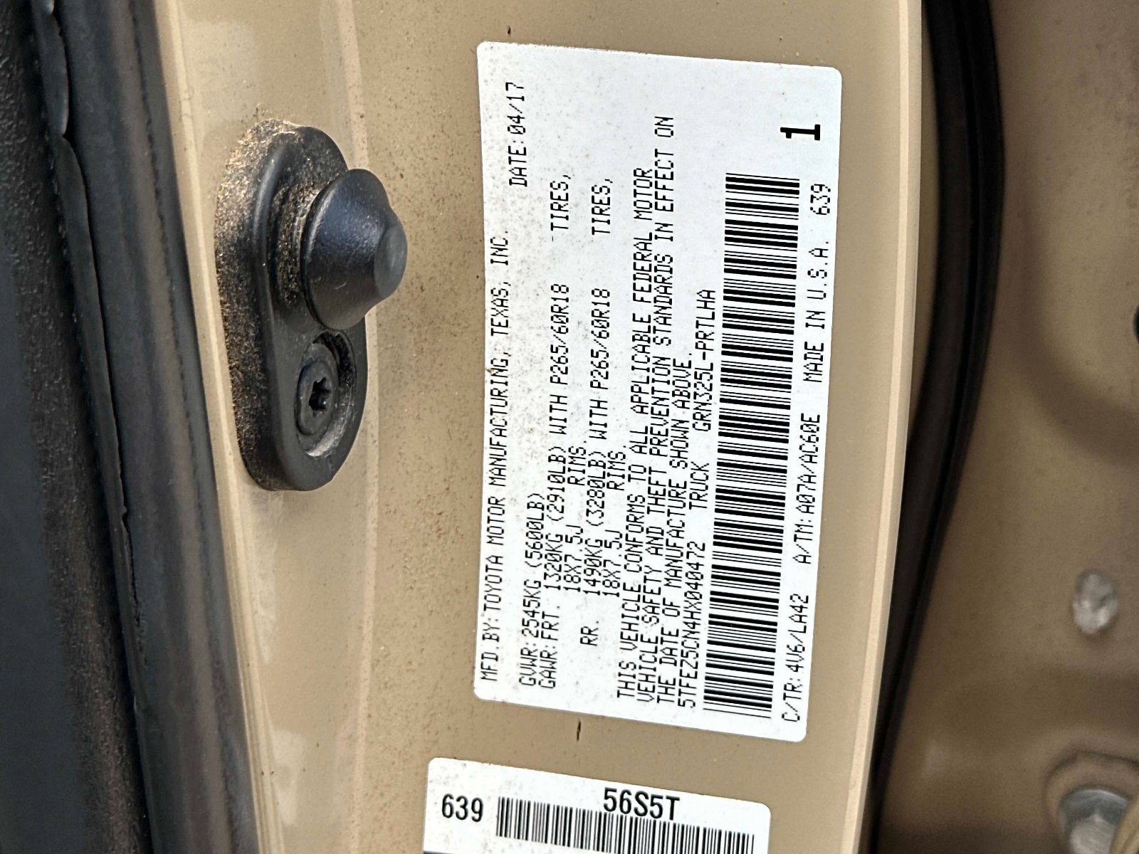 Used 2017 Toyota Tacoma Limited image 31