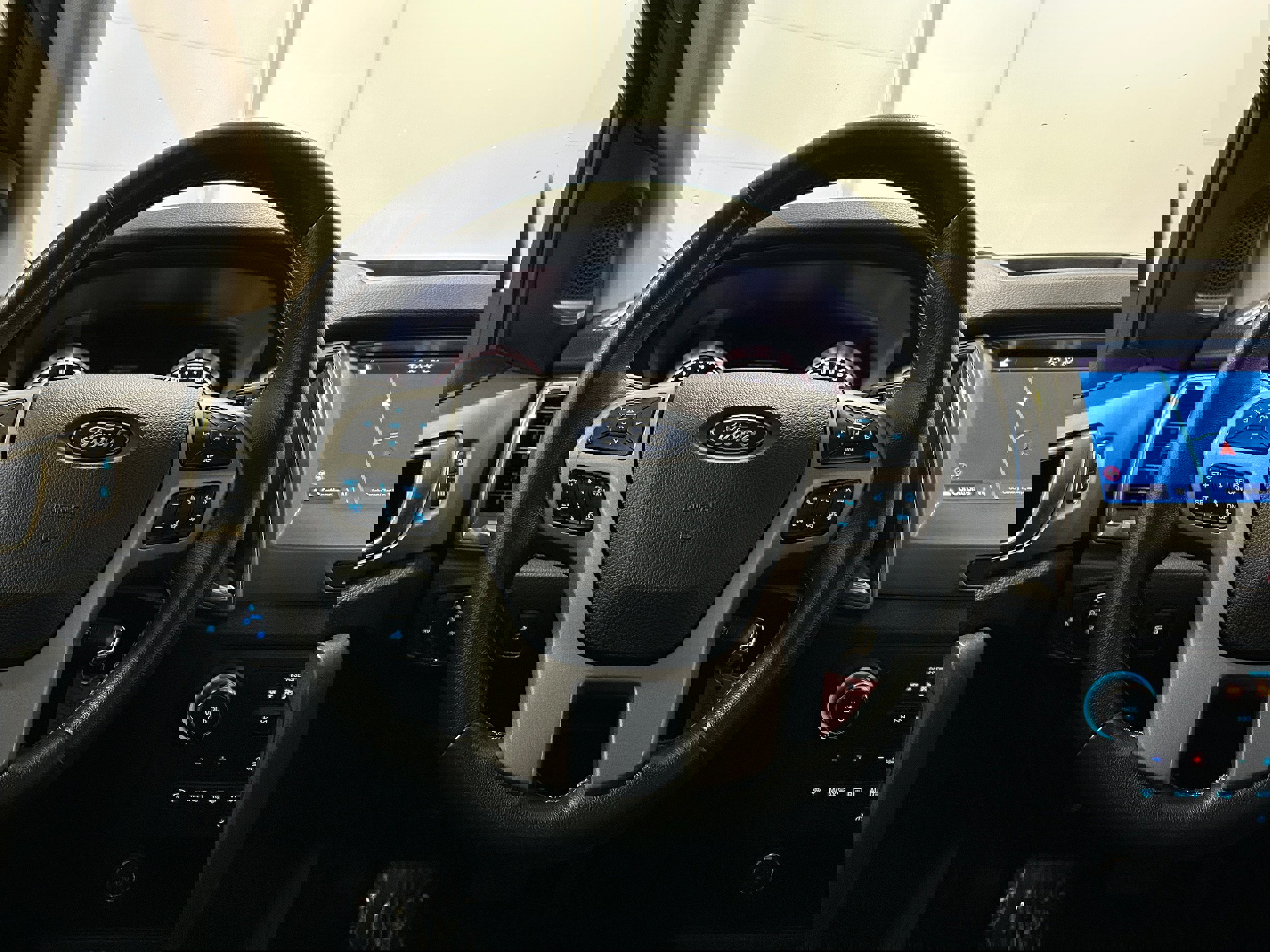 Used 2019 Ford Ranger XLT w/ Equipment Group 301A Mid image 13