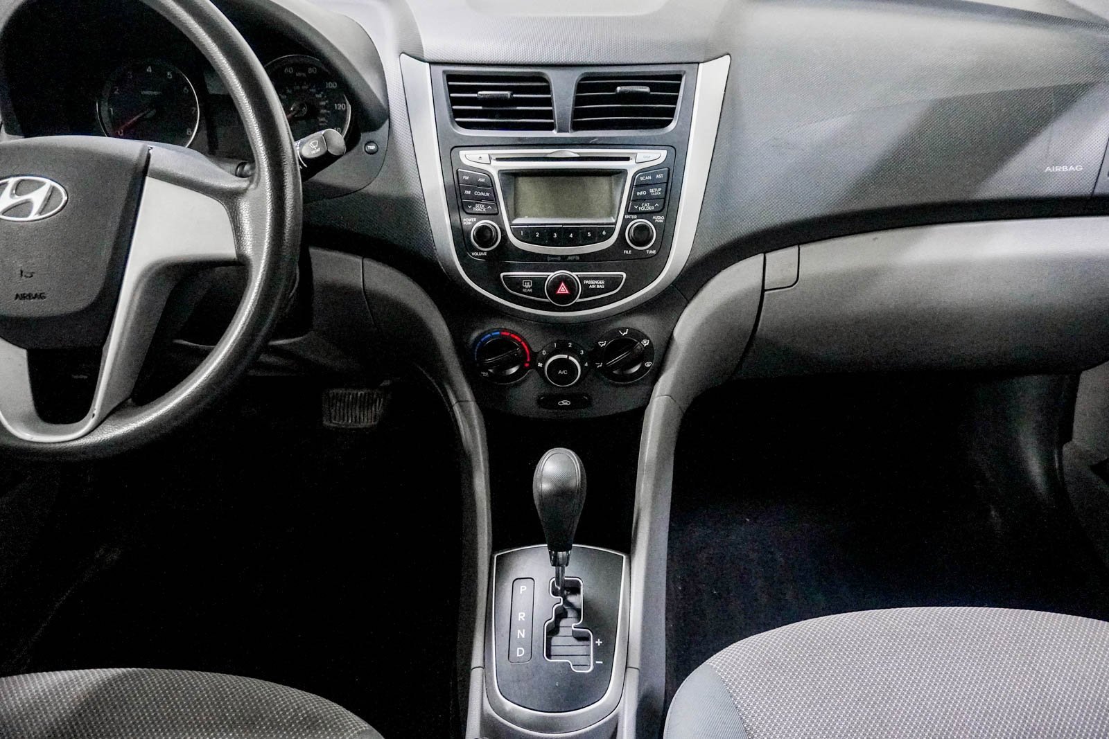 Used 2013 Hyundai Accent GLS image 22