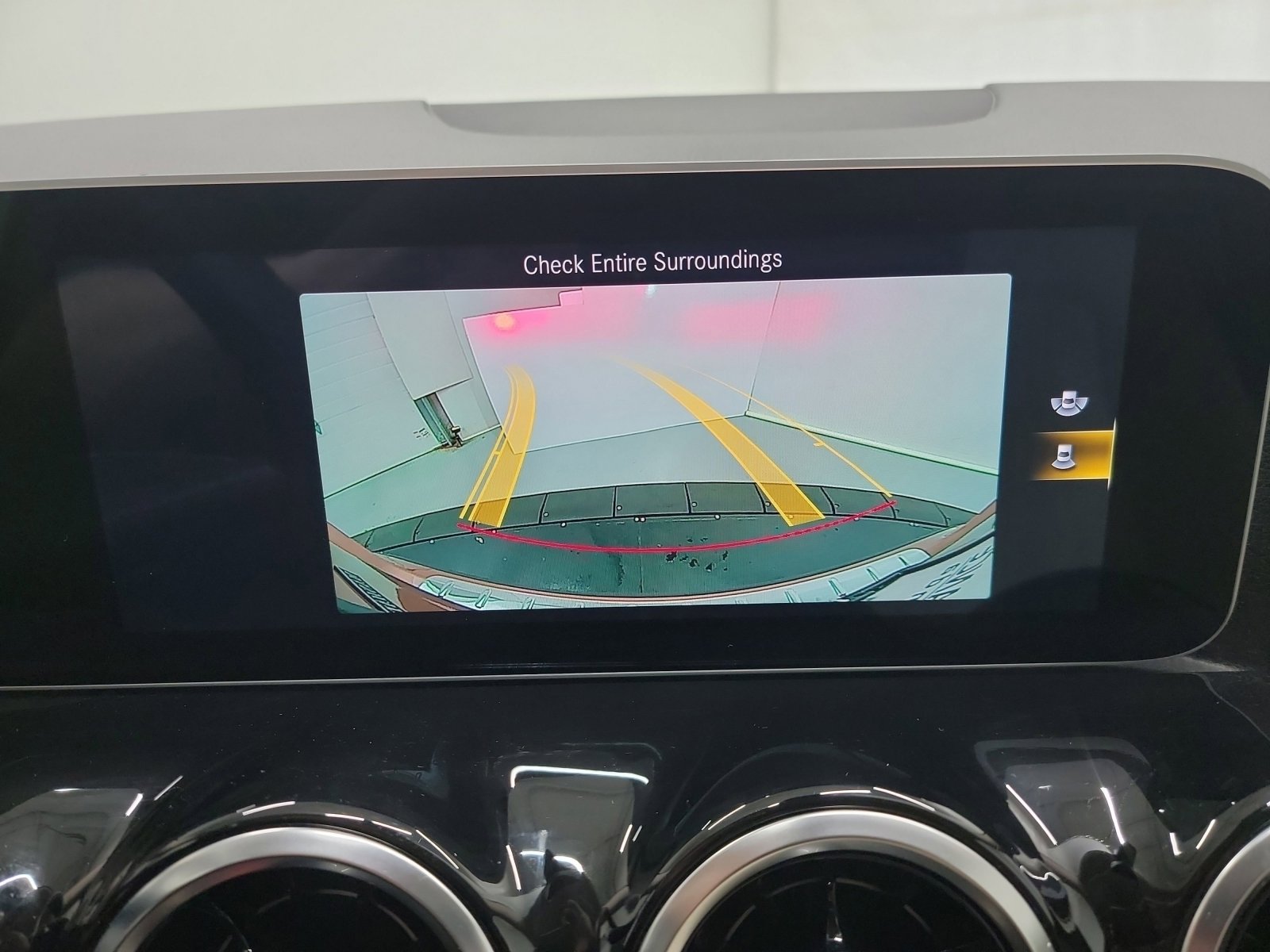 Used 2021 Mercedes-Benz GLA 250 4MATIC image 23