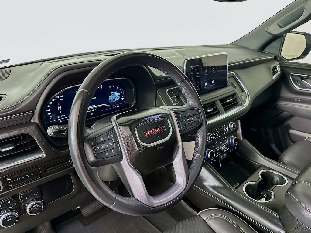 Used 2023 GMC Yukon SLT image 10