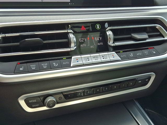 Used 2023 BMW X5 xDrive40i w/ Premium Package AWD/4WD image 17