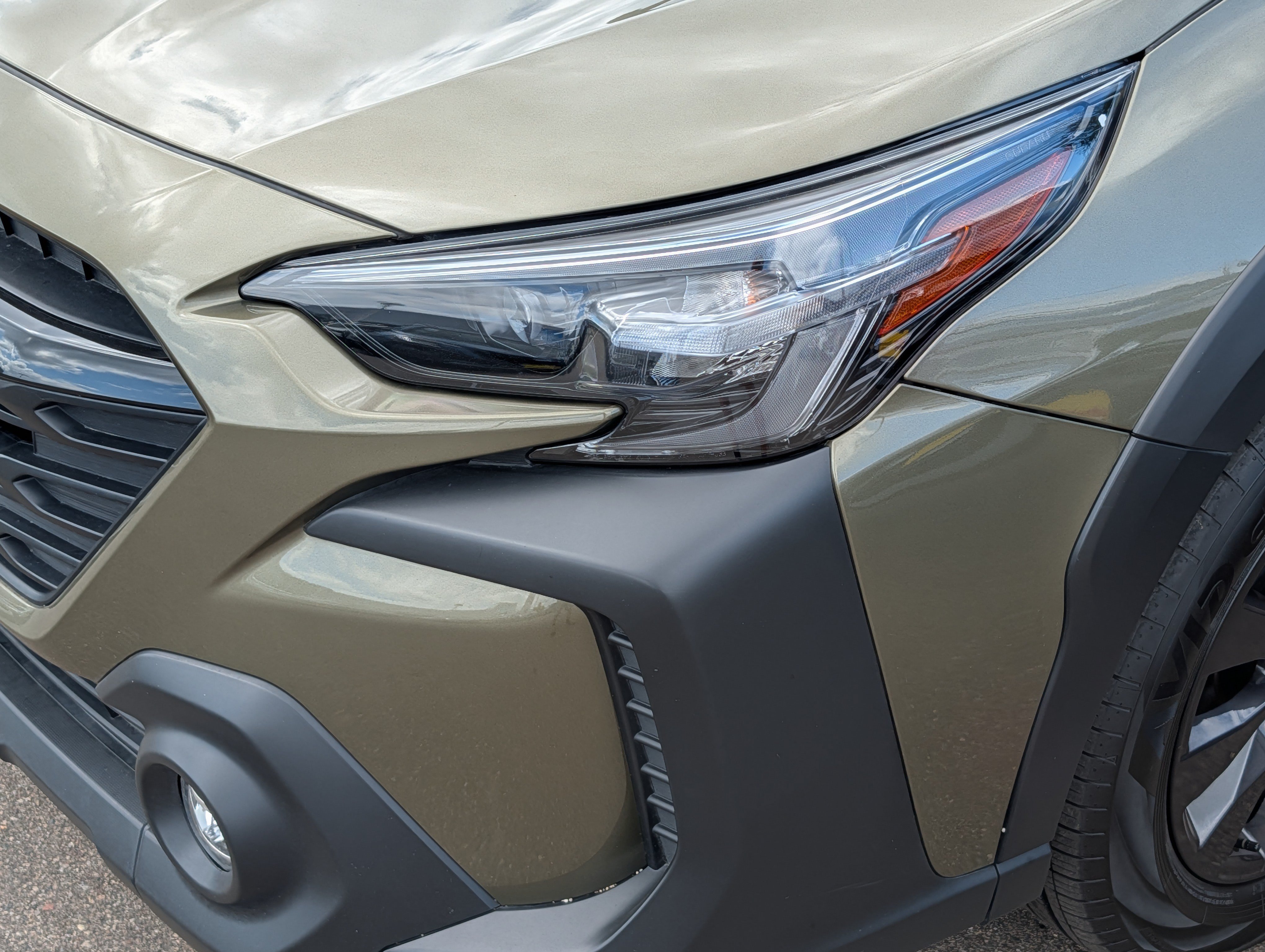 Certified 2025 Subaru Outback Onyx Edition AWD/4WD image 16
