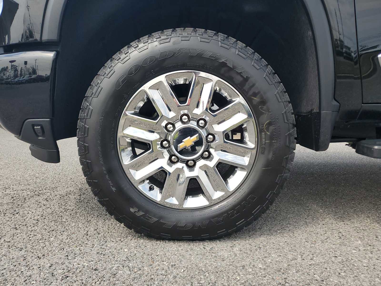 New 2026 Chevrolet Silverado 3500 High Country w/ Z71 Off-Road Package AWD/4WD image 10