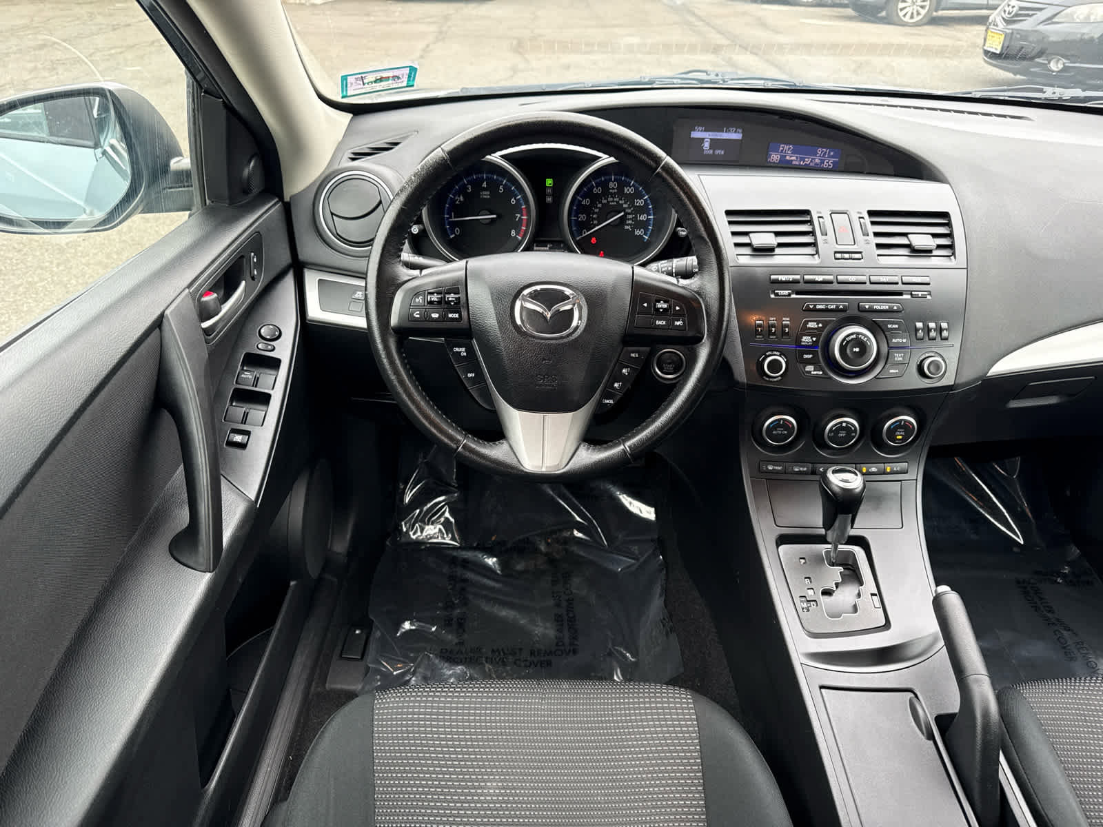 Used 2013 MAZDA MAZDA3 i Touring image 12