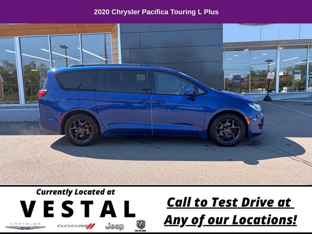 Used 2020 Chrysler Pacifica Touring-L Plus FWD image 7
