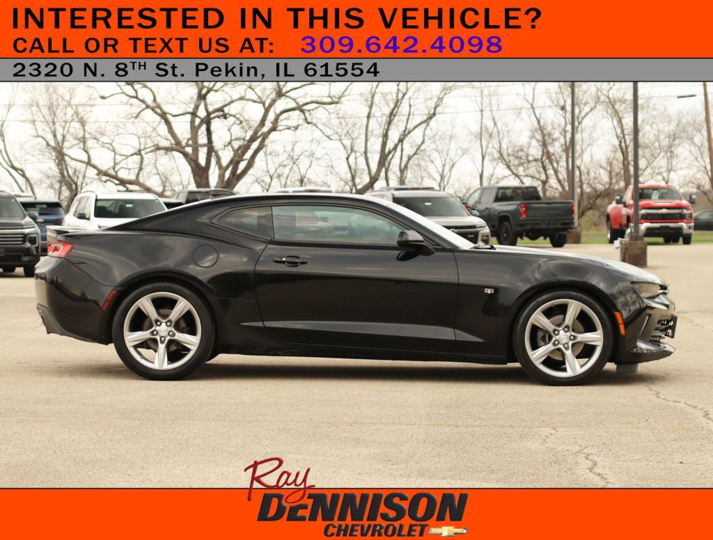 Used 2017 Chevrolet Camaro LT w/ RS Package image 8