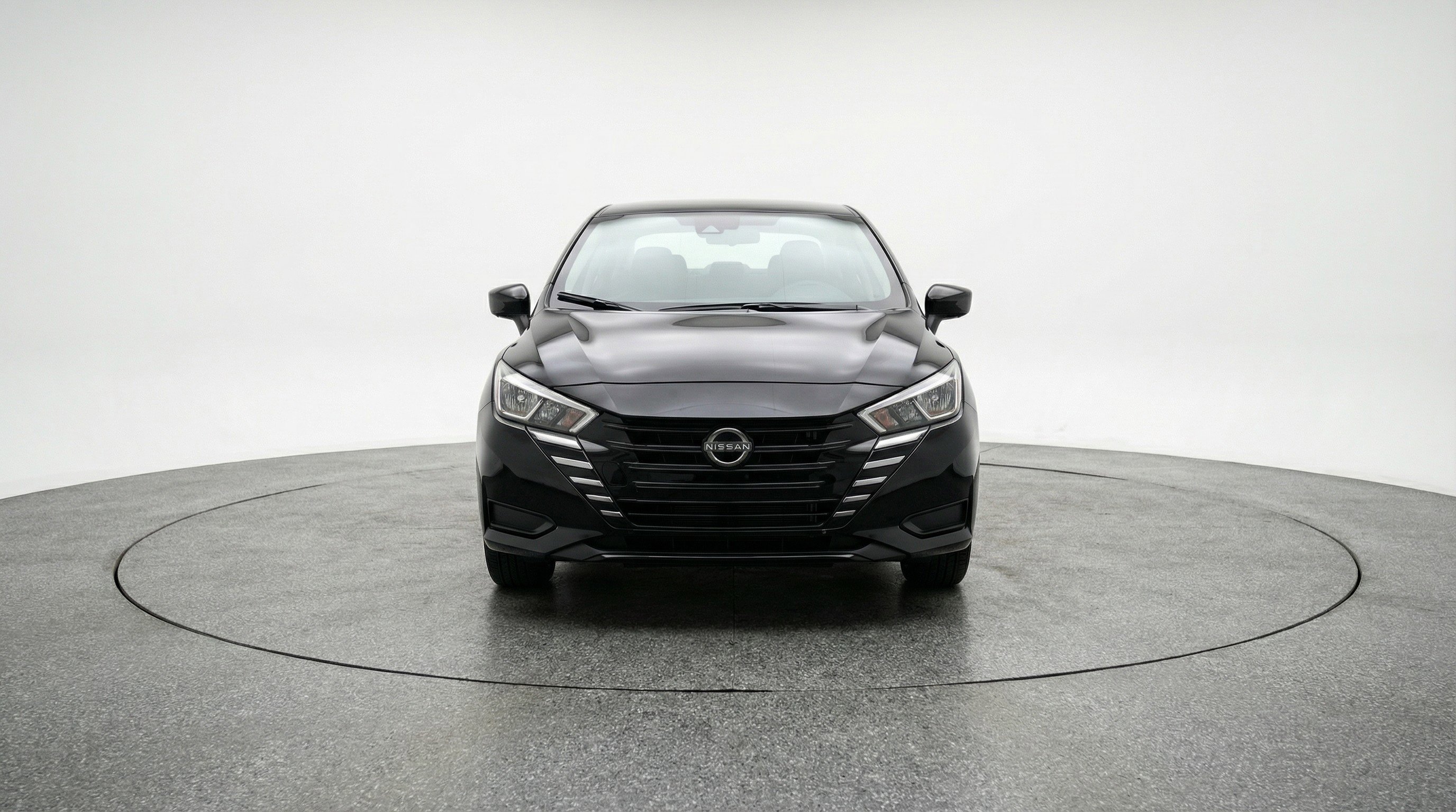 Used 2025 Nissan Versa SV w/ Trunk Package image 2