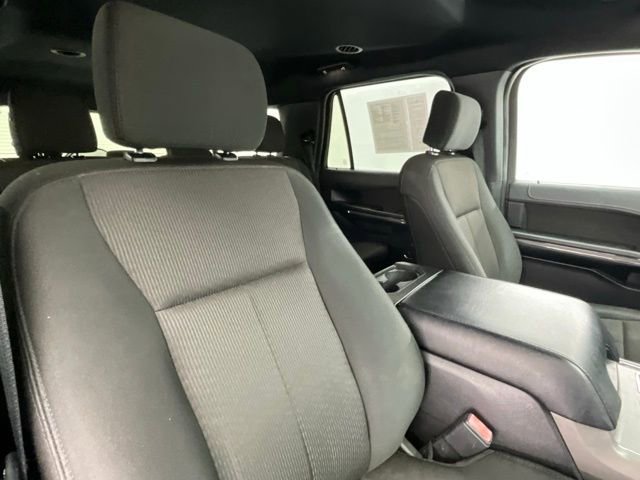 Used 2019 Ford Expedition Max XLT image 14