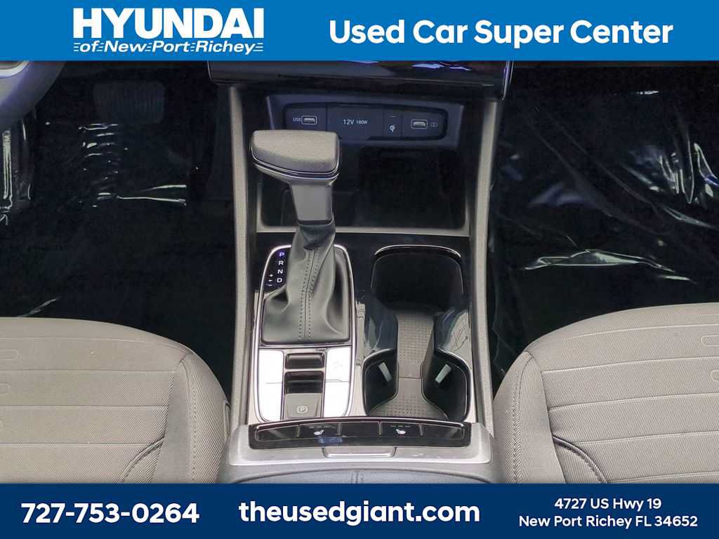 Certified 2022 Hyundai Santa Cruz SEL w/ Activity Package FWD image 17