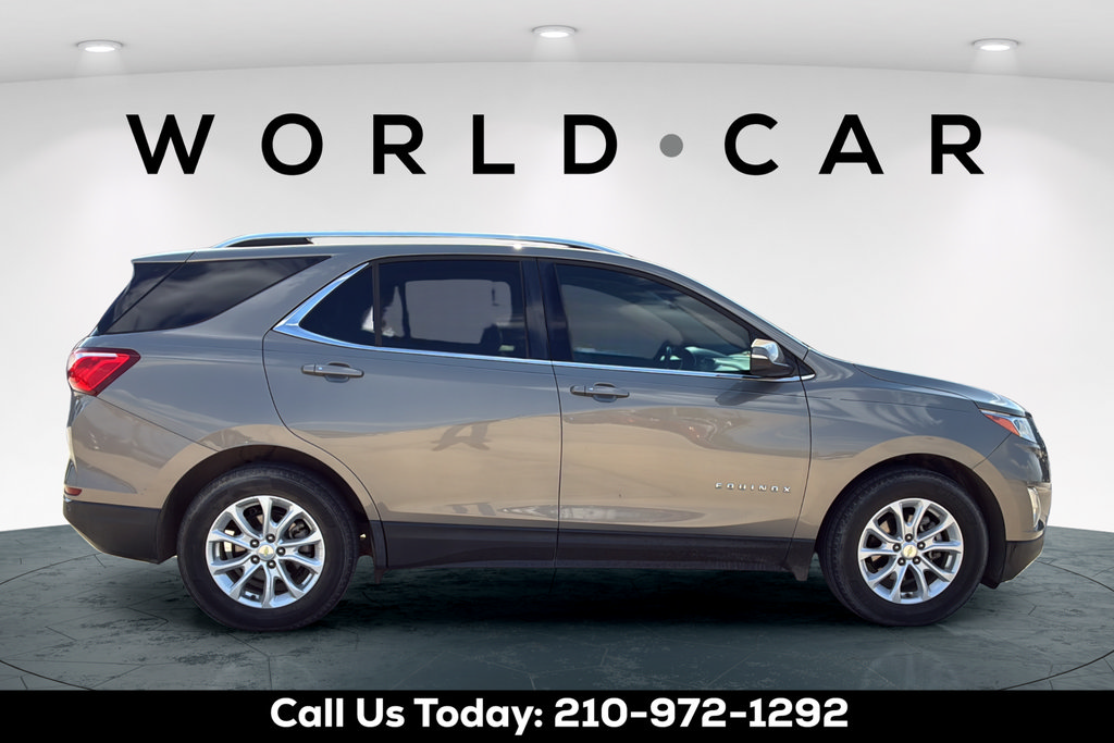Used 2018 Chevrolet Equinox LT w/ Sun & Infotainment Package FWD image 15
