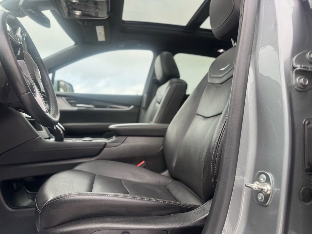 Used 2024 Cadillac XT5 Premium Luxury image 18