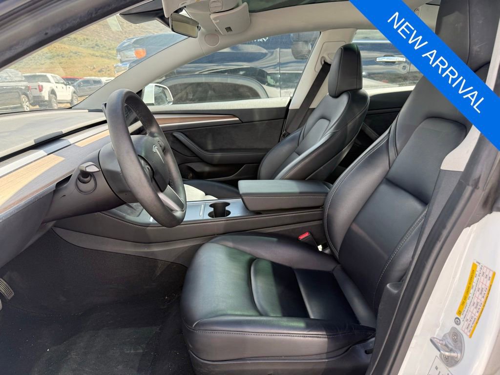 Used 2023 Tesla Model 3 Standard Range RWD image 7