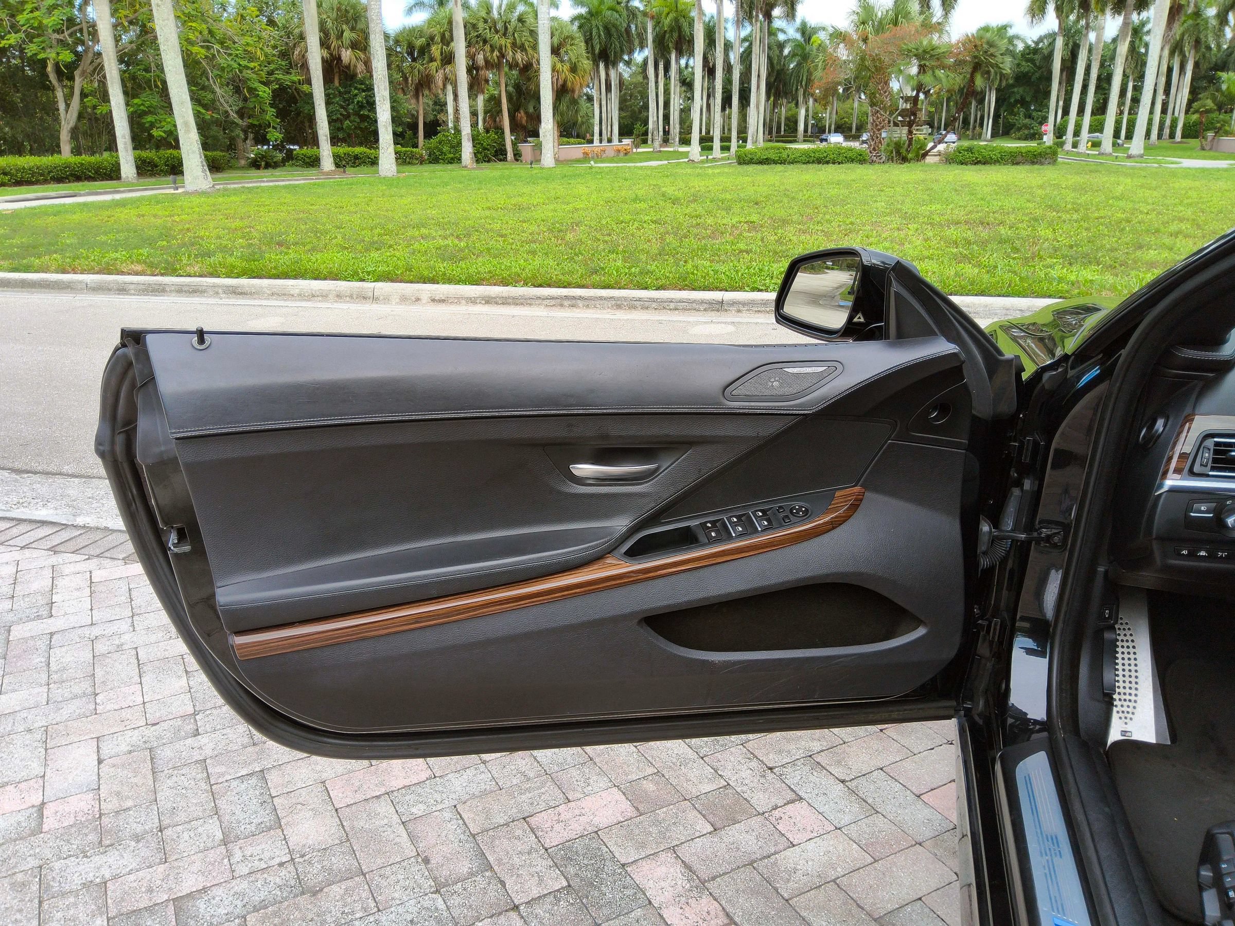 Used 2018 BMW 640i Convertible RWD image 23