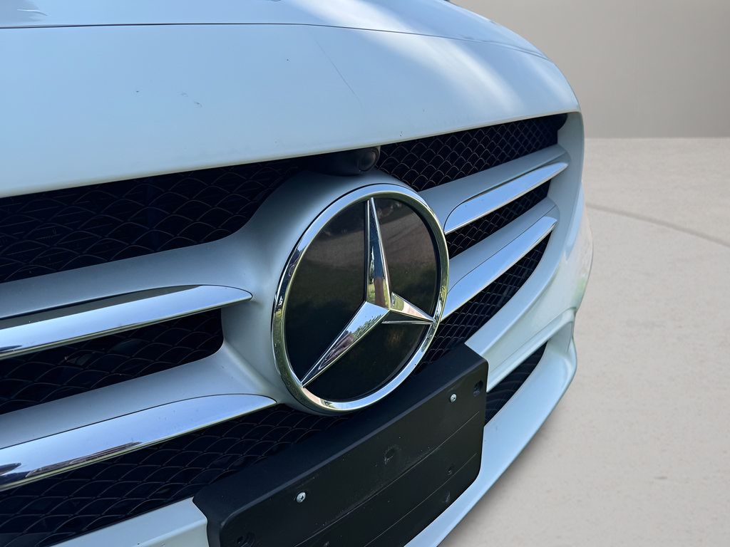 Used 2019 Mercedes-Benz C 300 Sedan image 32