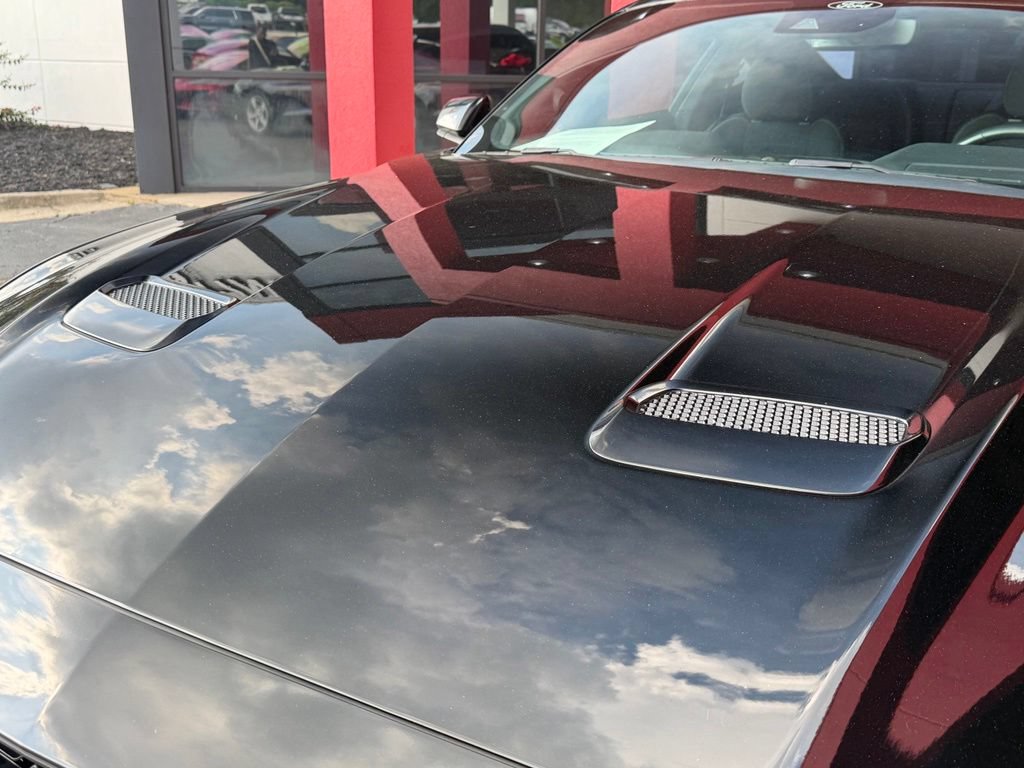 Used 2021 Ford Mustang Coupe RWD image 7
