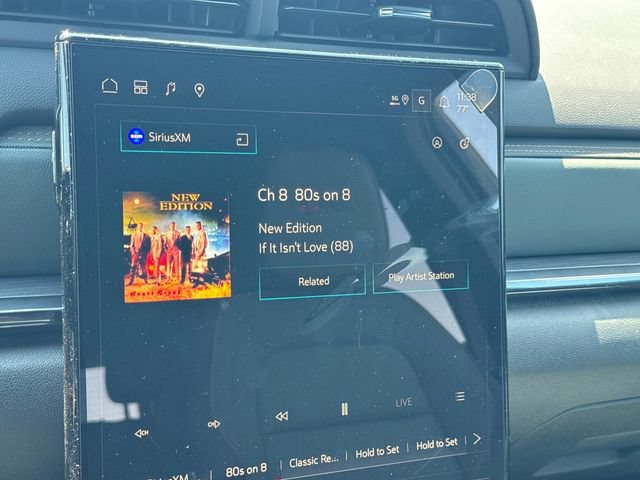 New 2026 GMC Terrain AT4 w/ Technology Package II AWD/4WD image 30