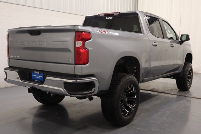 Used 2025 Chevrolet Silverado 1500 LT image 9