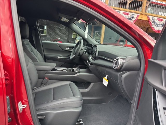 New 2026 Chevrolet Equinox LT w/ Convenience Package II image 16