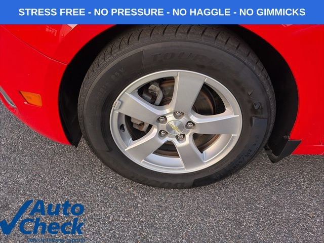 Used 2016 Chevrolet Cruze LT w/ Sun And Sound Package image 5