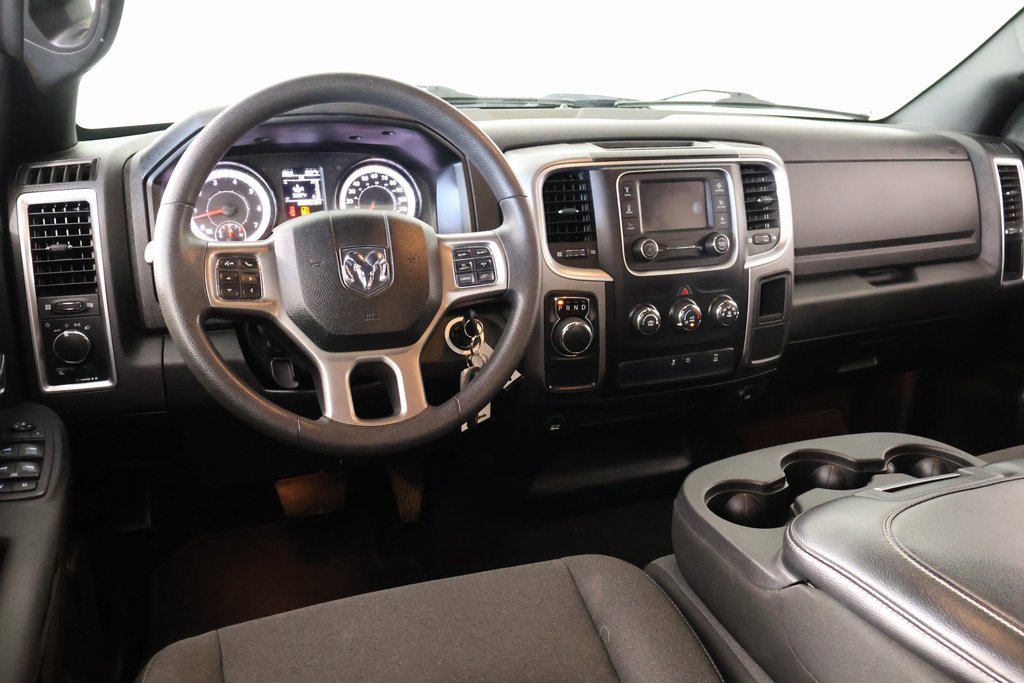 Used 2021 RAM 1500 Classic Warlock image 2
