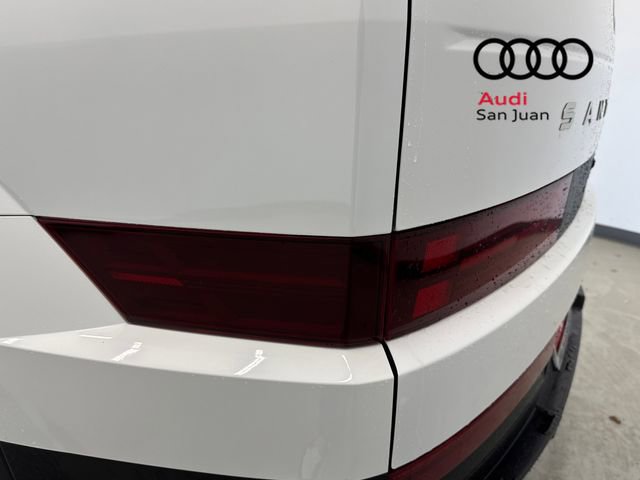 Used 2025 Hyundai Santa Fe SE image 11