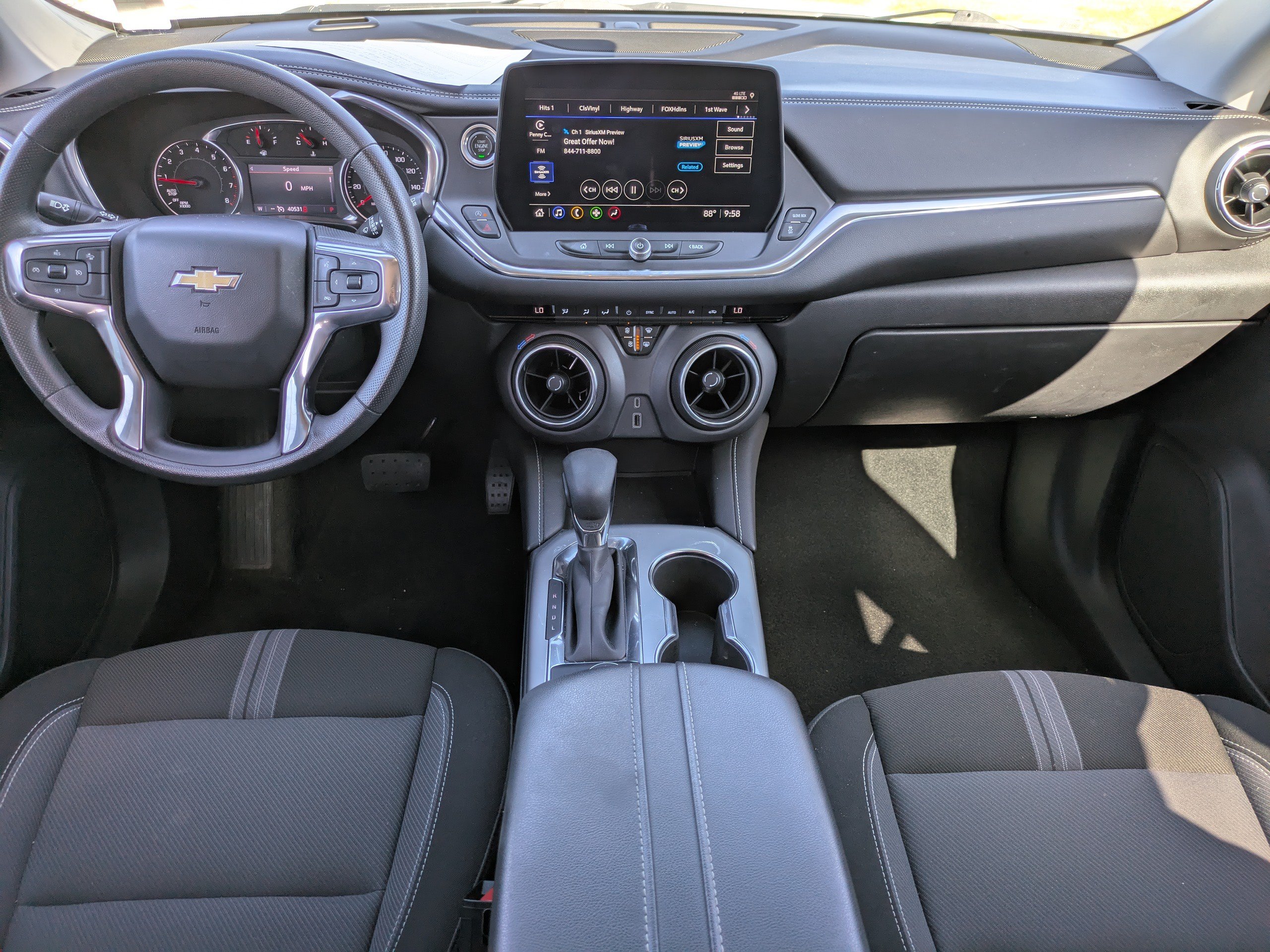 Used 2023 Chevrolet Blazer LT FWD image 14